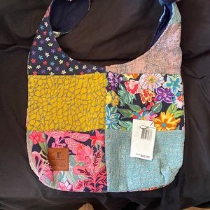 Vera Bradley New Hope girls patchwork rainforest hobo bag